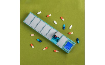 Looking For A Smart Pillbox That Reminds On Time Without Set Up?